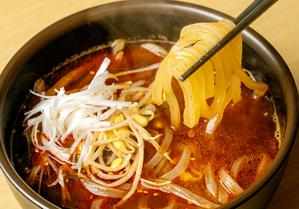 ユッケジャンうどん